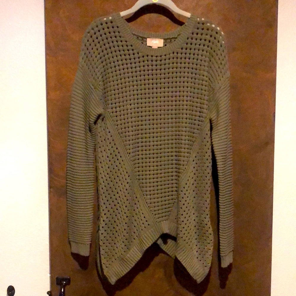 Motto sweater